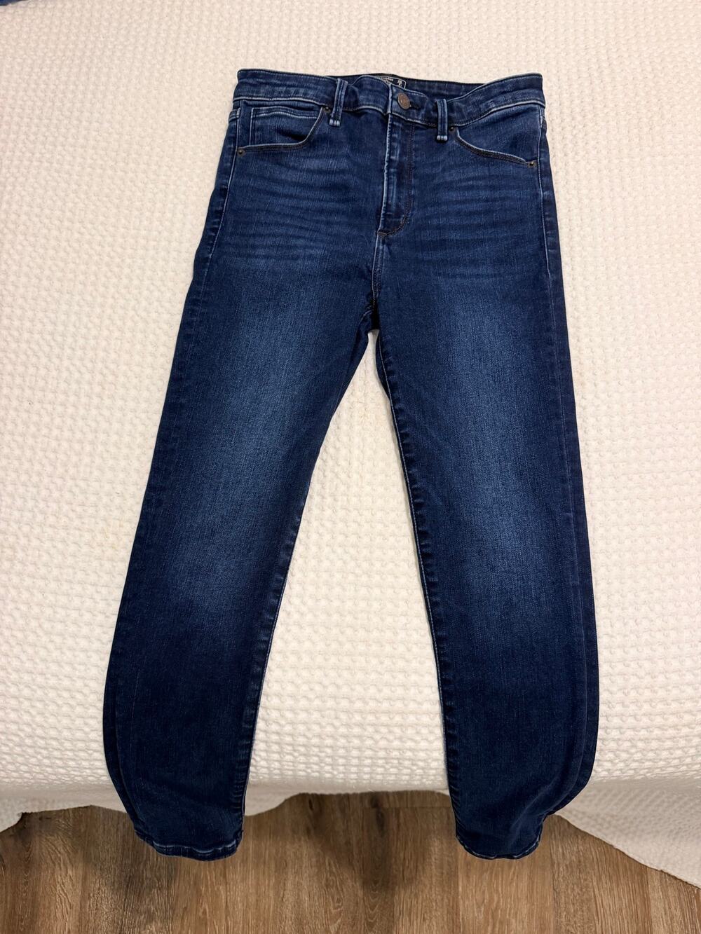 Abercrombie & Fitch Simone High Rise Ankle Jeans 2/26